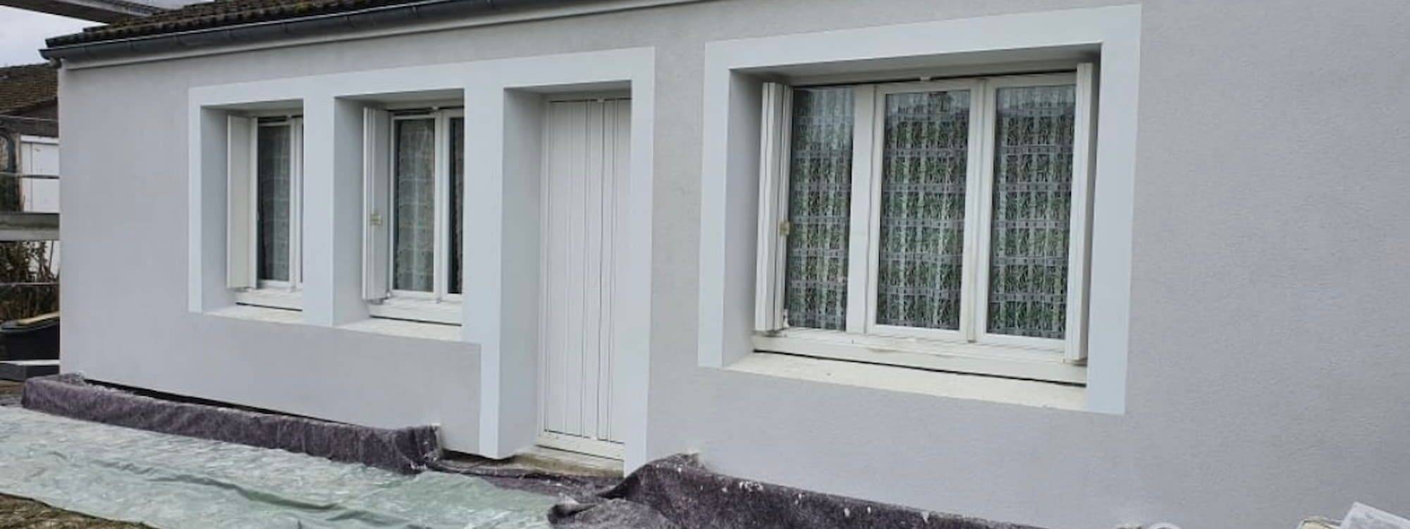 Ravalement de façade : à quelle fréquence faut-il entretenir sa maison ? Saint-Louis